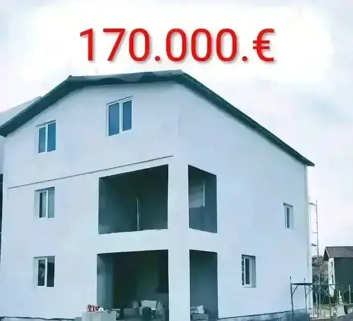 Vila  stațiunea Techirghiol aprope de centru..