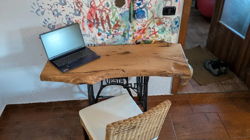 Masă din stejar masiv live-edge cu bază fontă vintage VESTA   unicat