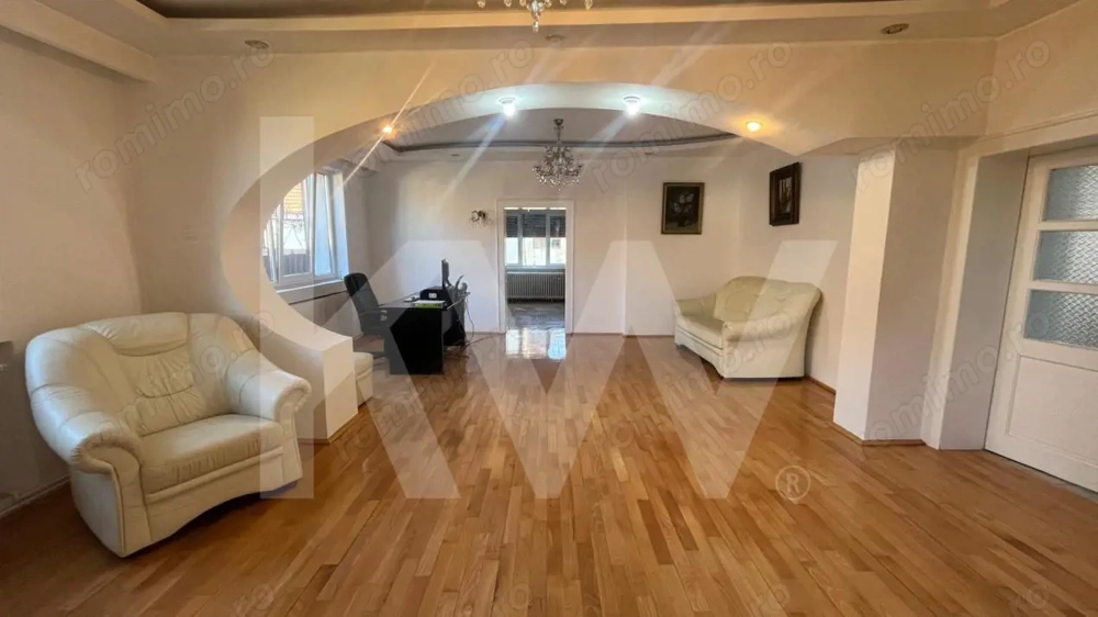 Casă individuală de închiriat – 4 camere, curte și terasă – Terezian