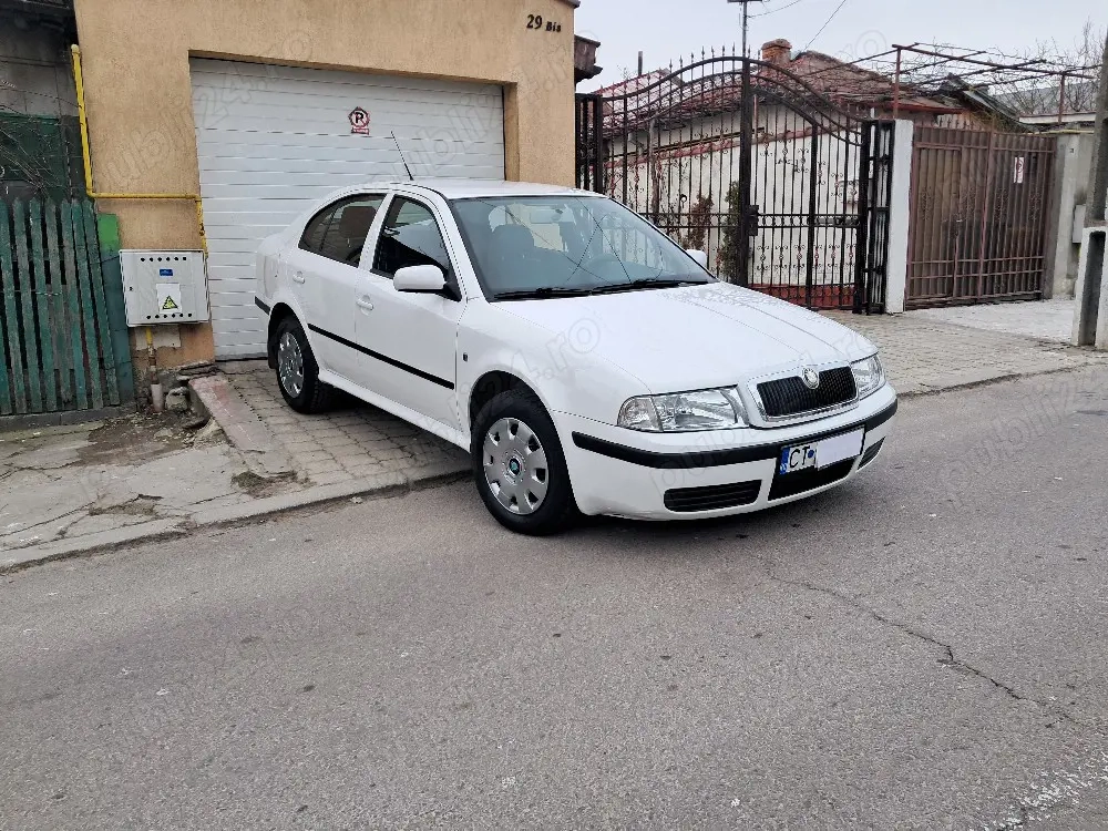 SKODA OCTAVIA - 2010 - Unic Proprietar - 130.000 KM - Stare Impecabilă (Pachet de Drumuri Grele )