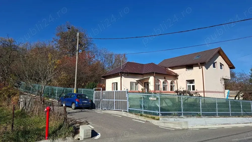 Proprietar vând vila Câmpulung Muscel str Dracesti 34 colt str Plaiesi