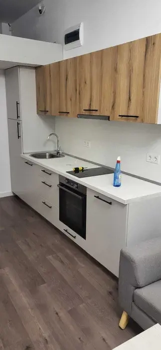 Garsonieră de închiriat în Băneasa