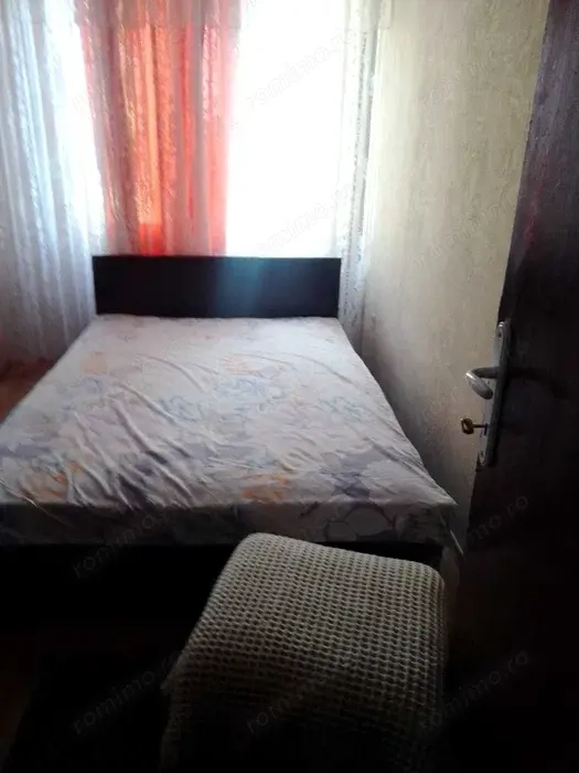 Garsonieră de închiriat în Dămăroaia