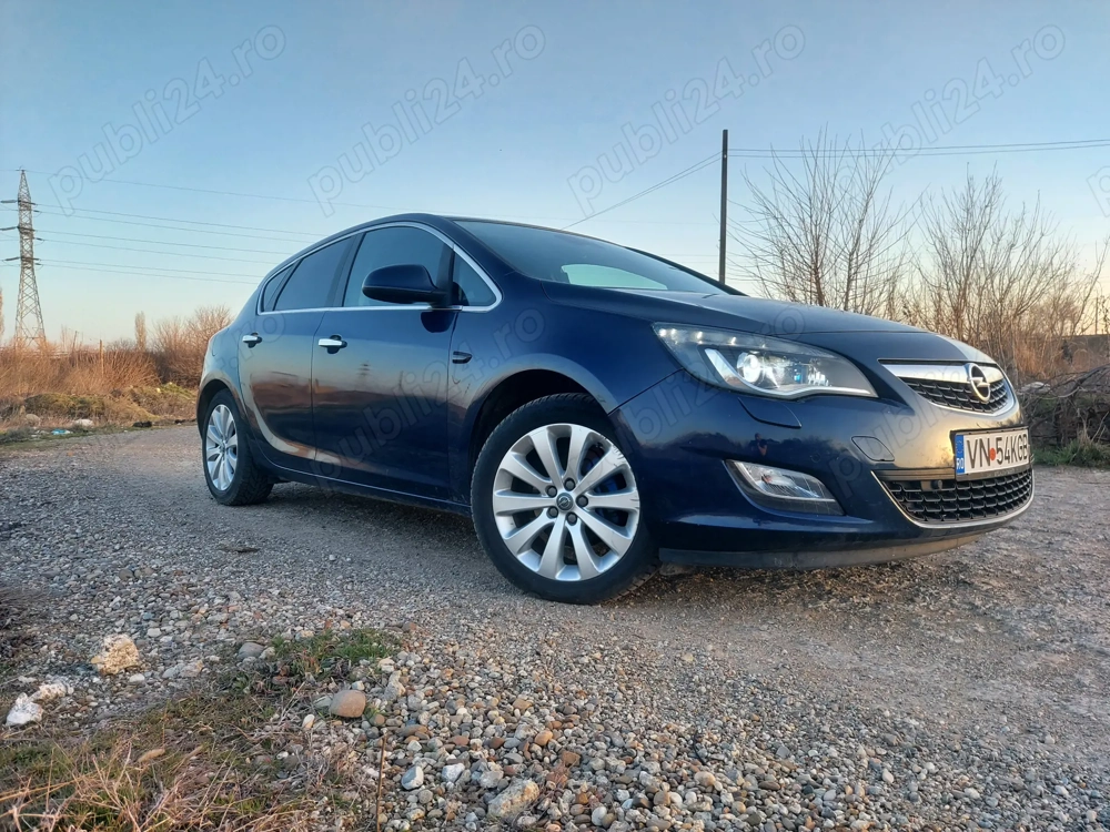 Vând opel astra J 1.4 turbo 