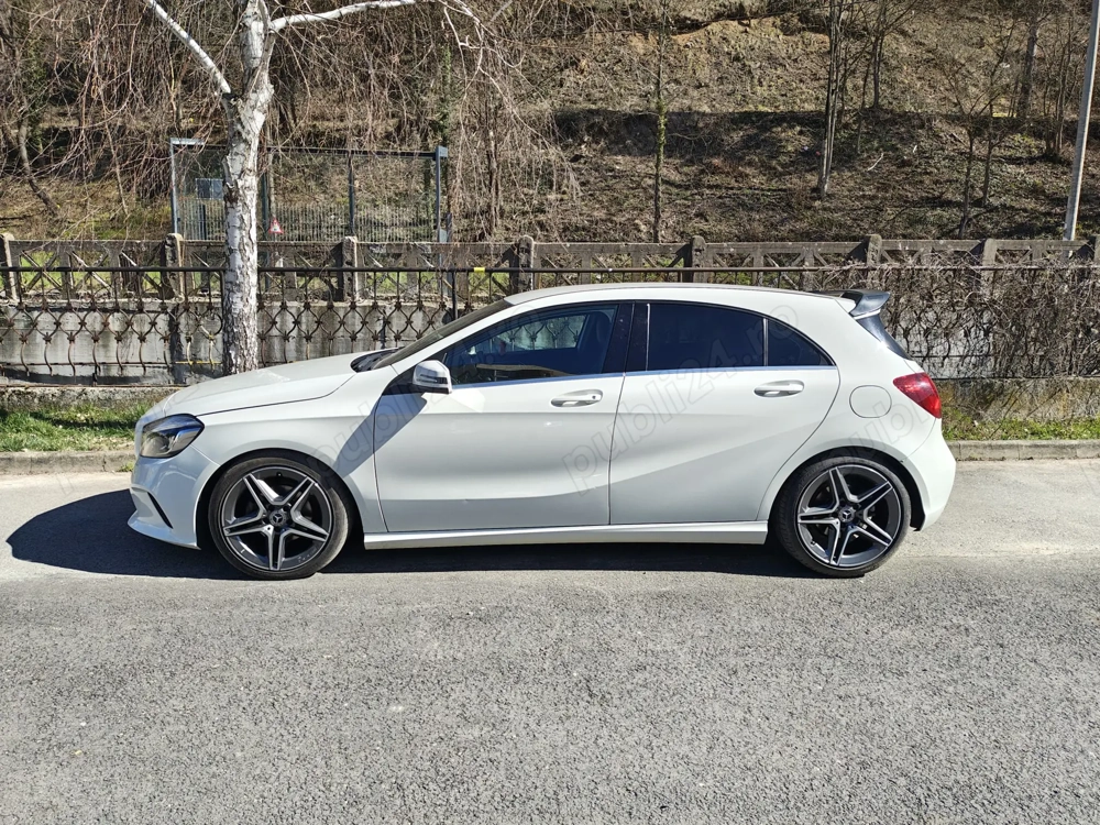 Mercedes -Benz A180