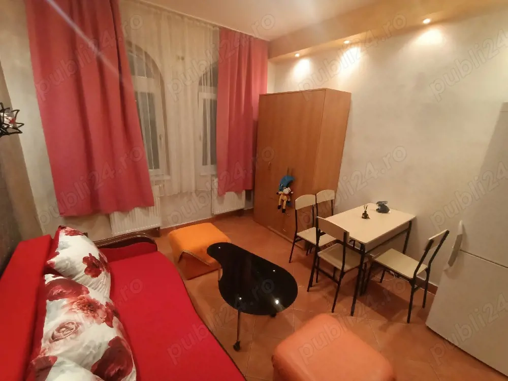 27 mp,Sagului,cu Centrala proprie si Loc parcare Privat, Gratuit,Liber, 200 E,De Văzut 