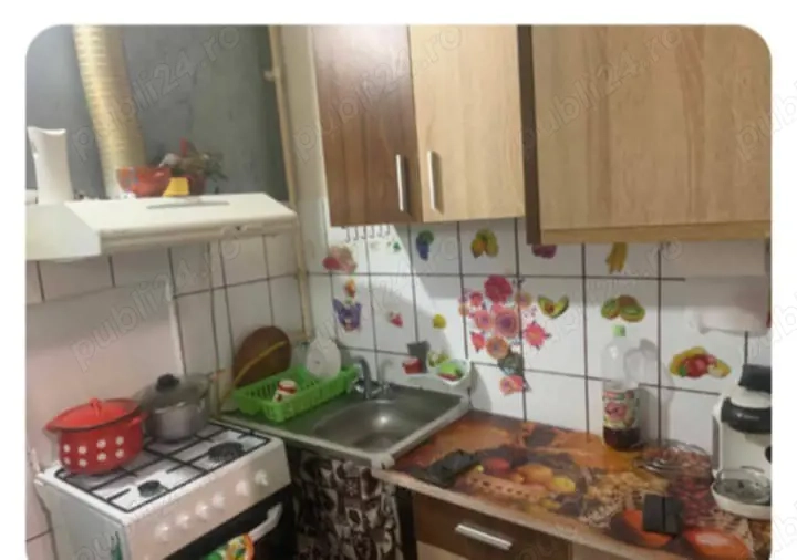  Garsoniere de vânzare 