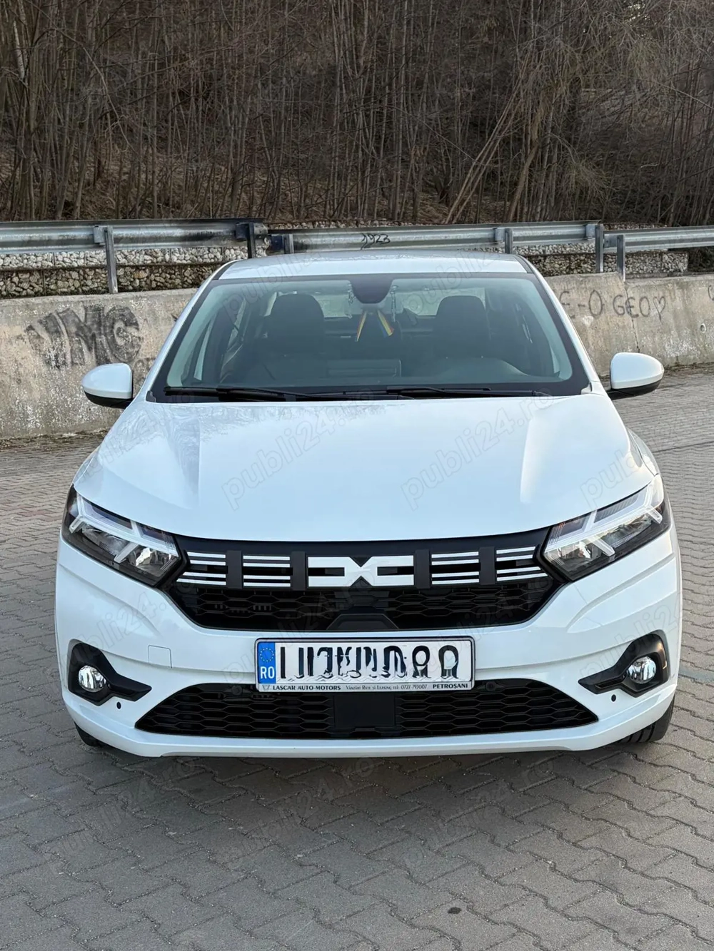 Dacia Logan Prestige ECO-G 100 MT6   05 2024