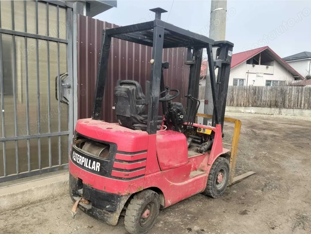 Stivuitor Caterpillar 1,8T
