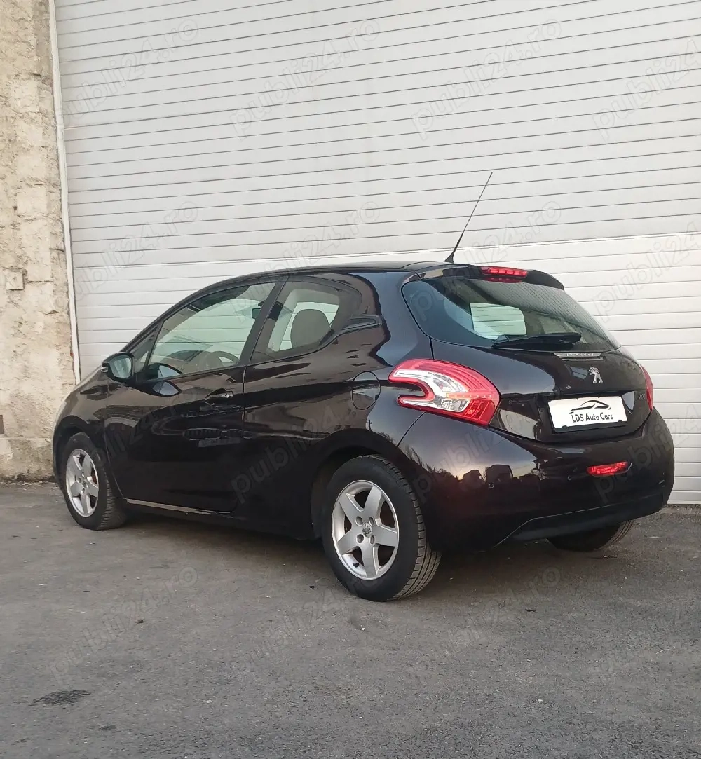 Peugeot 208 1.4 Benzină 2012