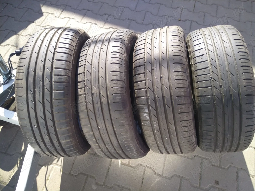 Vând anvelope de vară 