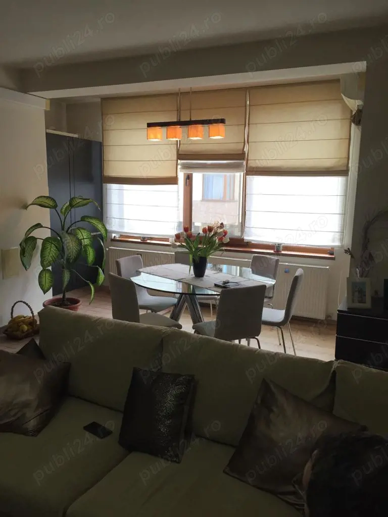 Vand apartament 3 camere(eventual schimb)