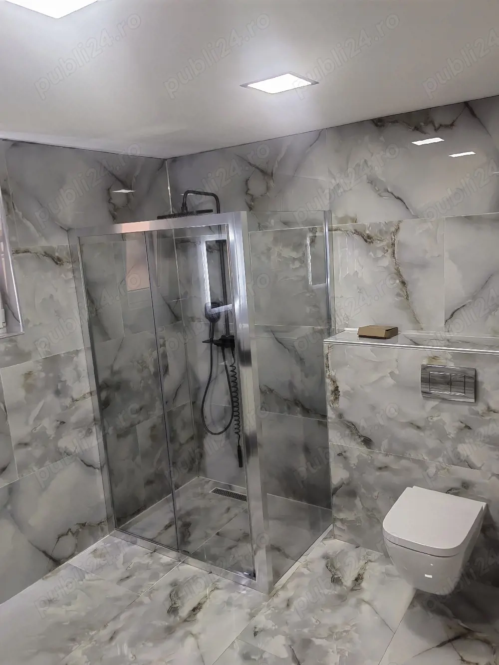 casa de locuit de vanzare