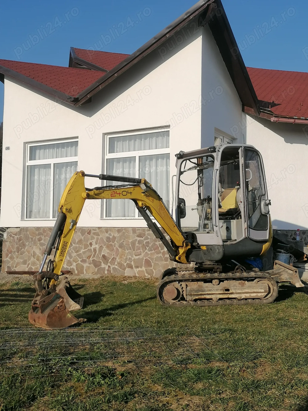 Miniexcavator Wacker newson, 2,5 T. 2010