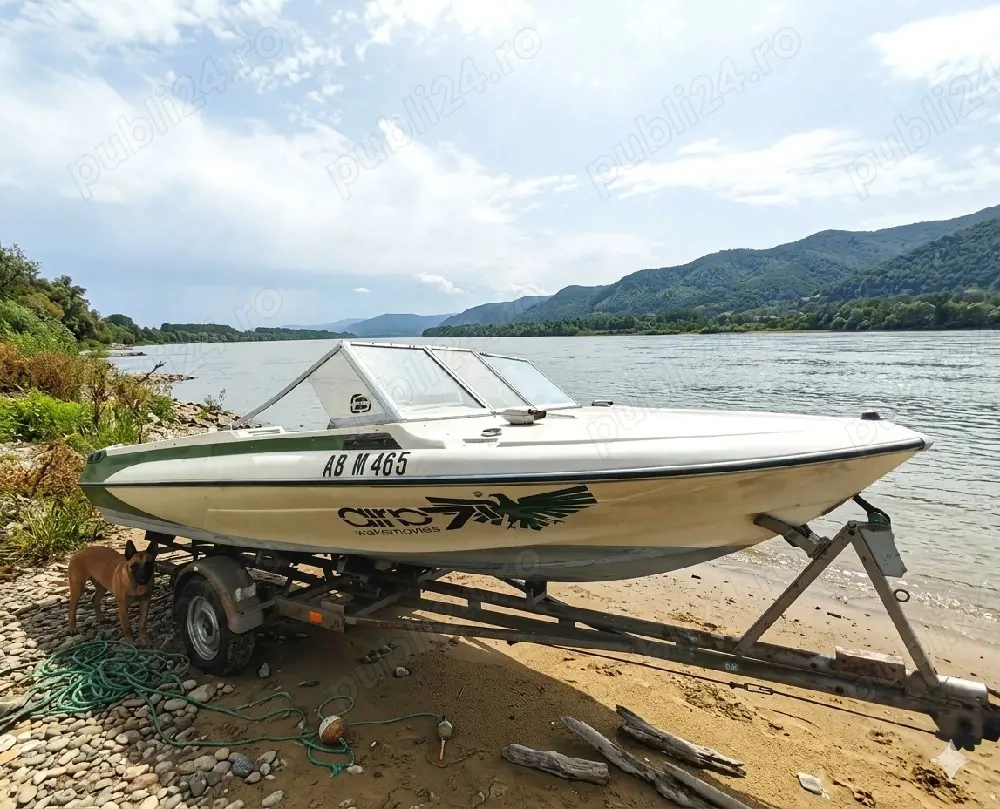 Barca de viteză Seahorse GFK, motor 140CP onboard 