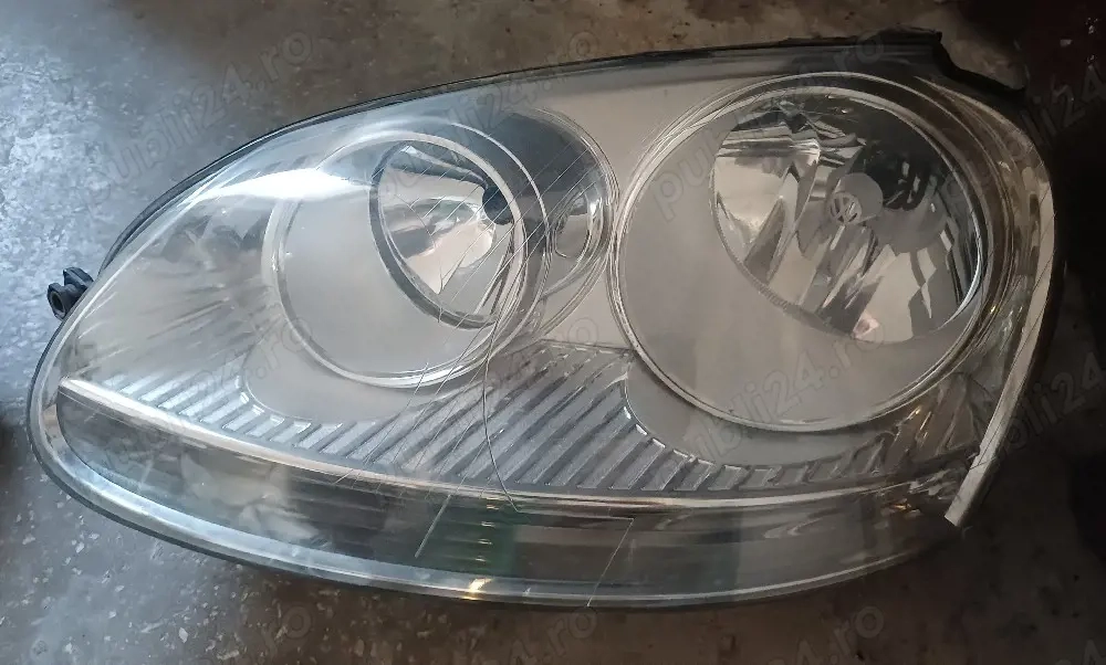 Far stanga VW Jetta 5 2008