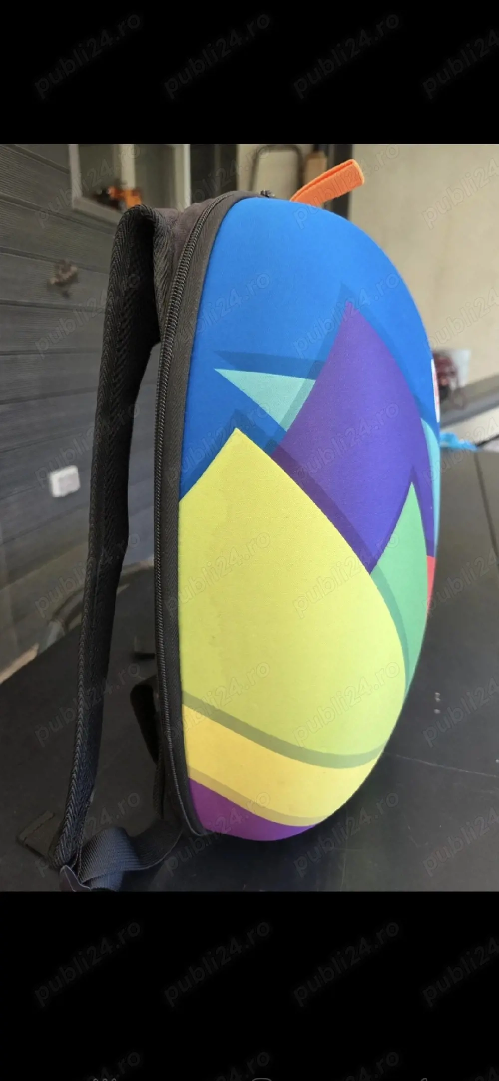 Rucsac carcasa Ziplt