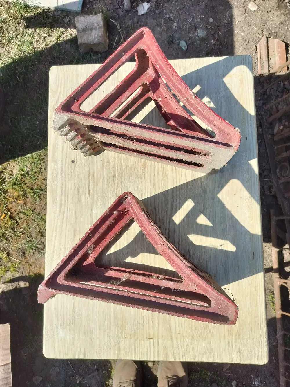 Vând cale din aluminiu pentru roți 