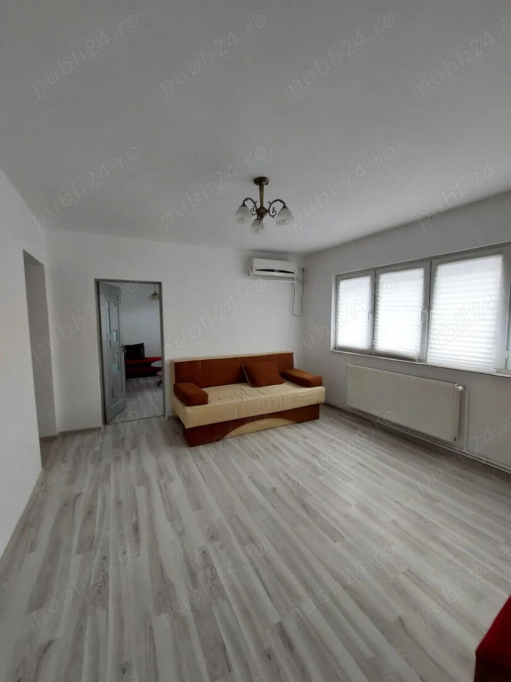 Apartament 3 camere Palas   ultracentral | renovat complet | 2 balcoane | 155.000  