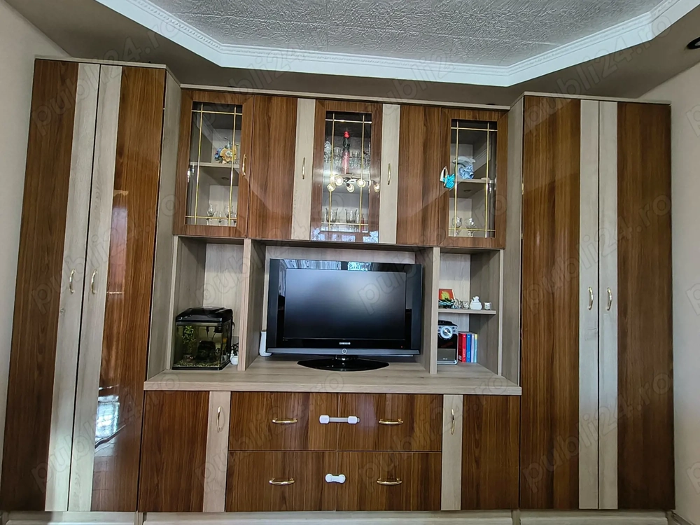 Mobilă pentru living 