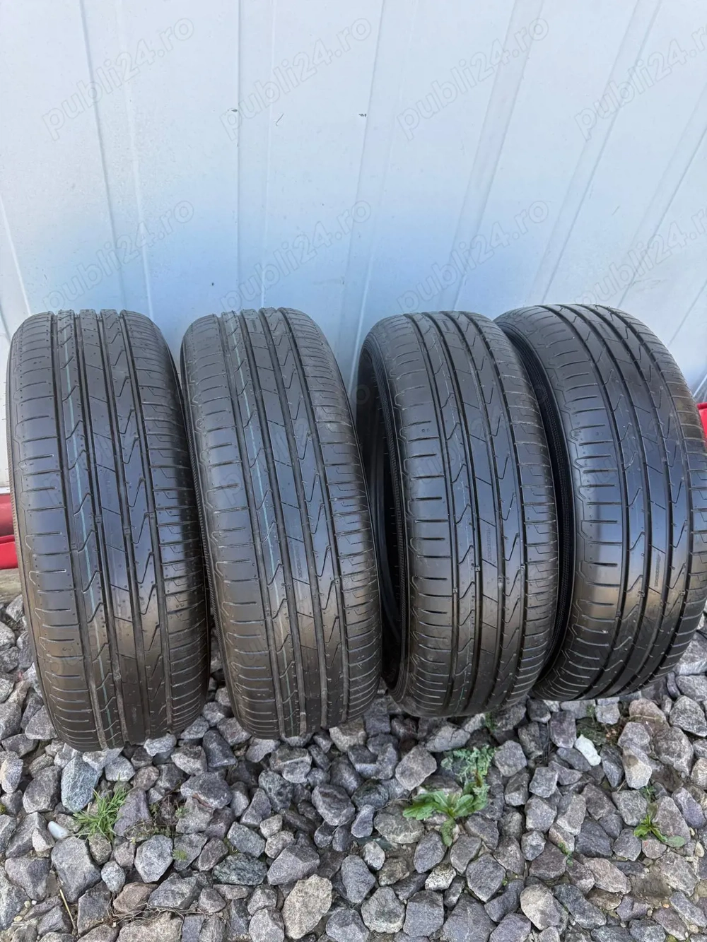 Hankook 205/60/R16 DOT 1825 