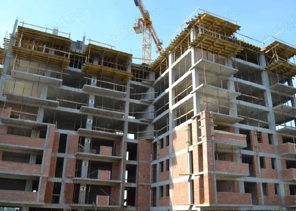 Echipă contructori!