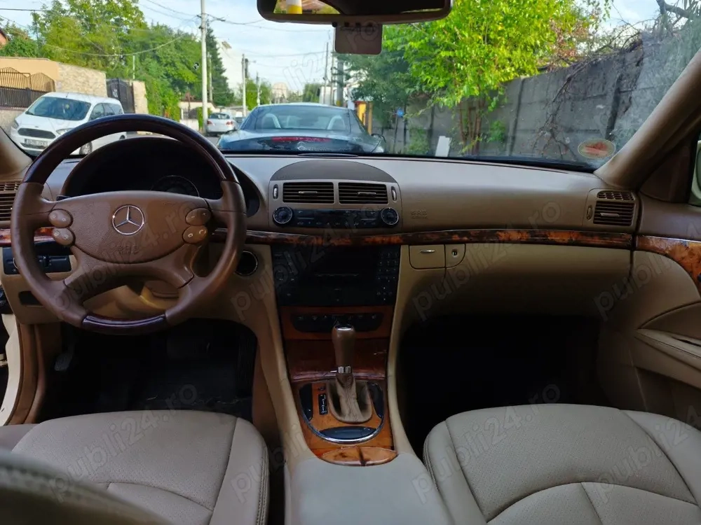 vand Mercedes-Benz E-Class W211