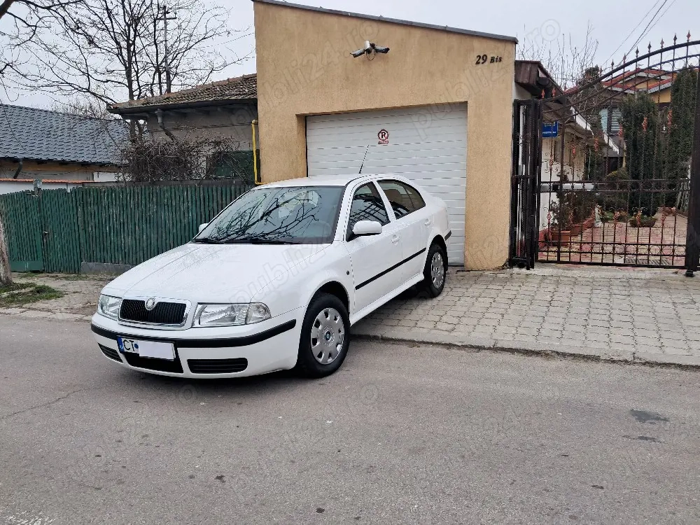 SKODA OCTAVIA - 2010 - Unic Proprietar - 130.000 KM - Stare Impecabilă ( Pachet de Drumuri Grele ) 