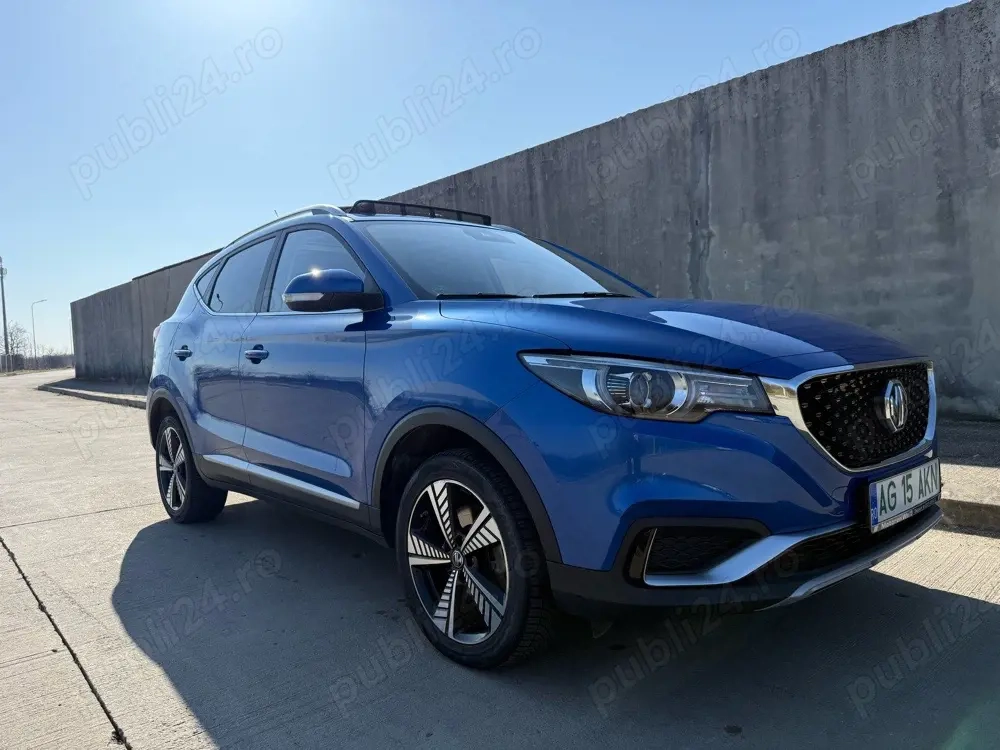 MG Zs ev - electric