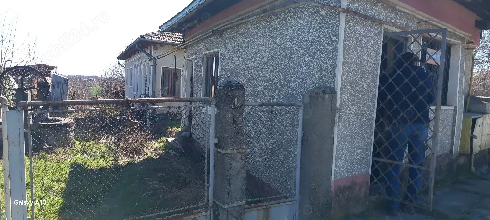 casă de vânzare 