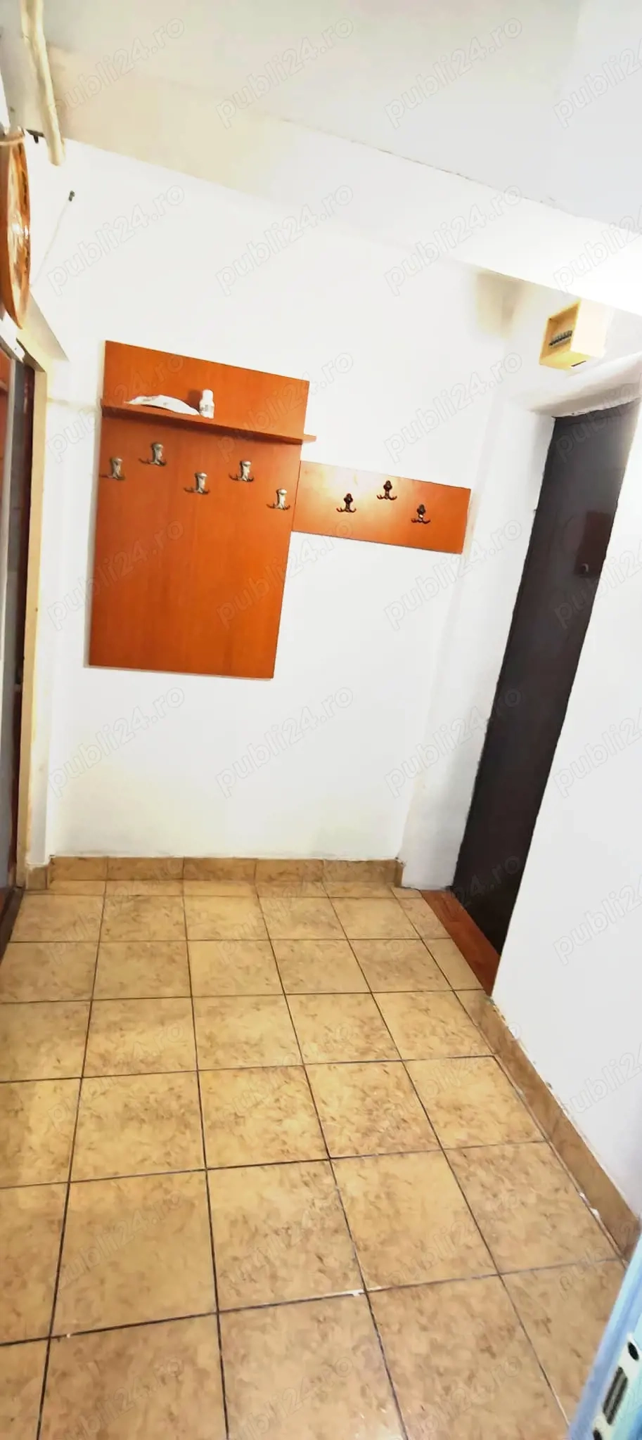 Vand apartament