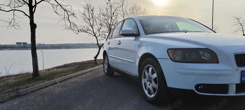  Se vinde Volvo S 40 1.6 BENZINĂ!