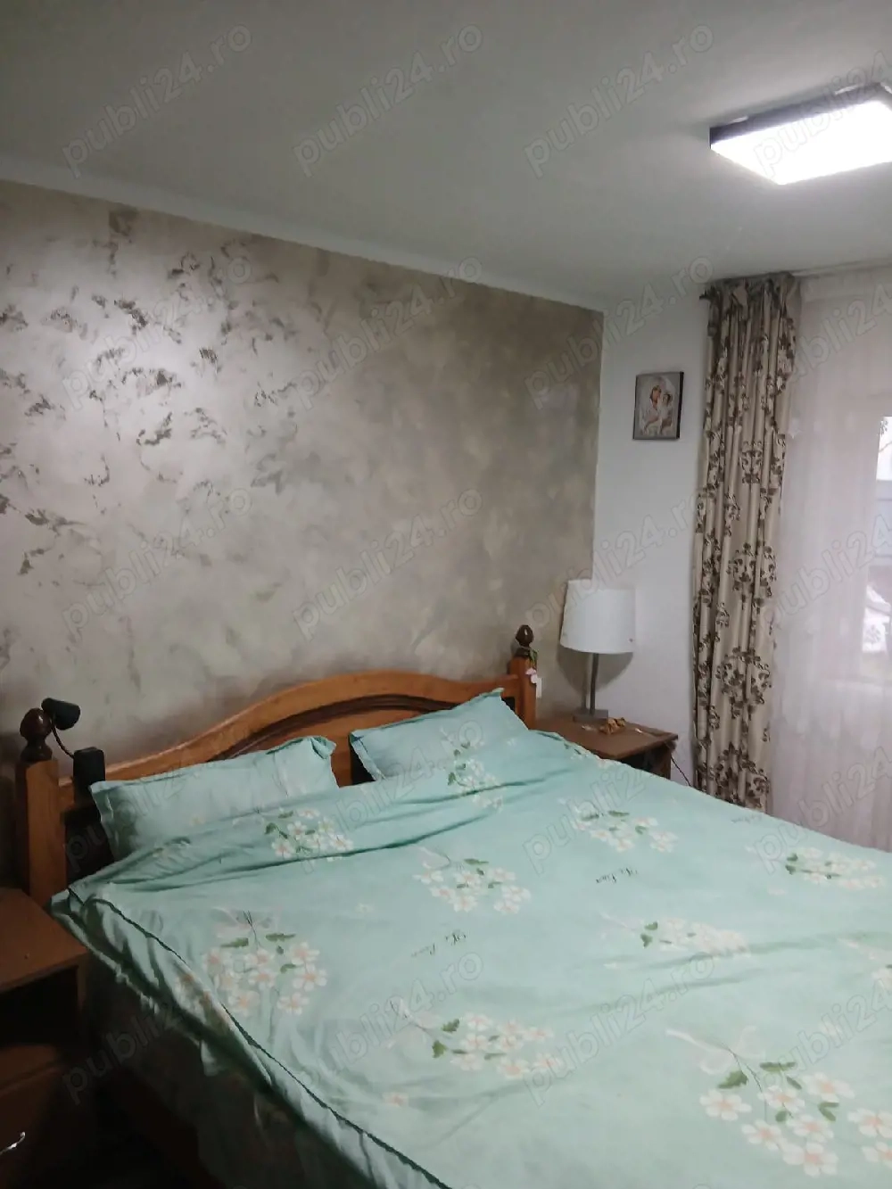 Teren+casă de vânzare 