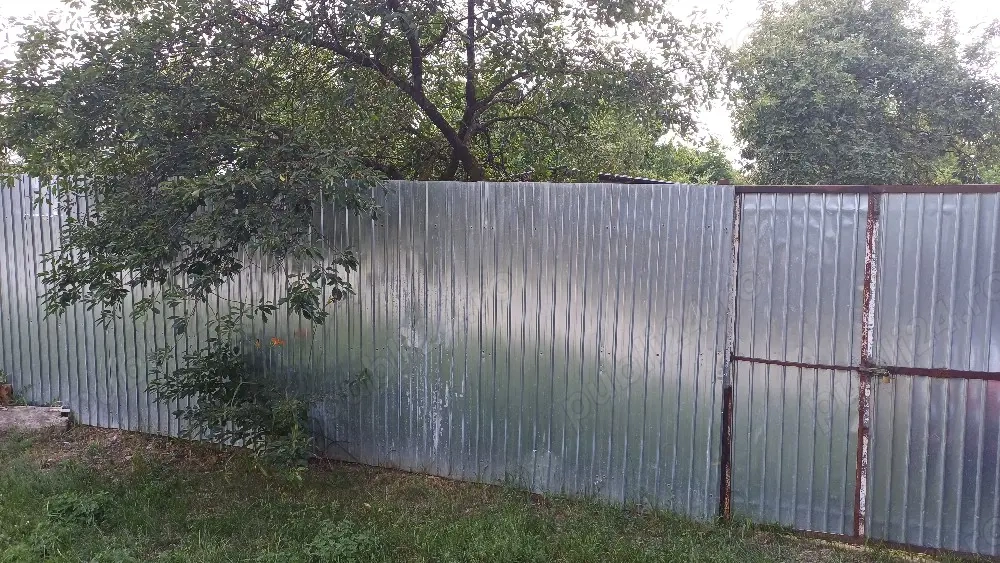 Vând teren intravilan 889 m 