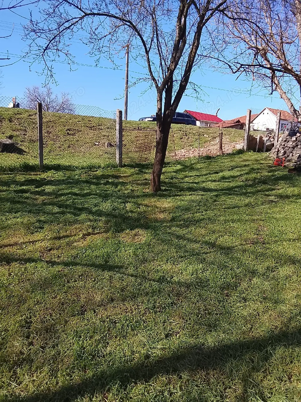 teren intravilan de vânzare 
