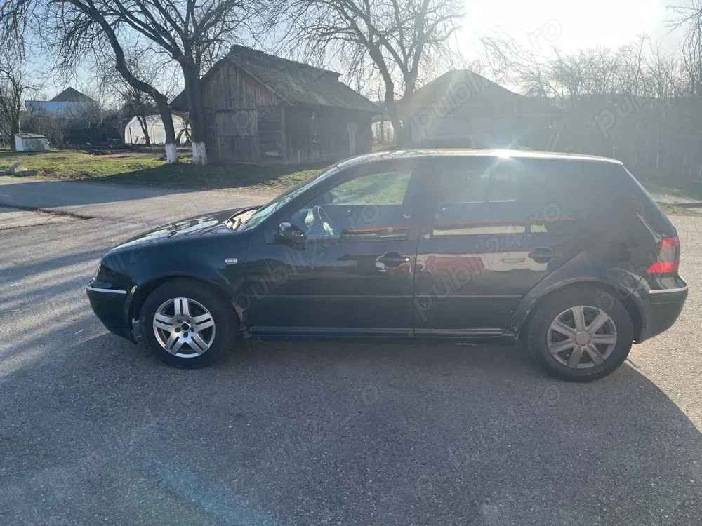 Masina de vanzare Volkswagen Golf 4 1.6