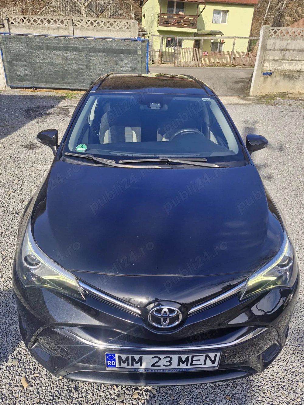 Se vinde TOYOTA AVENSIS edition S 2016