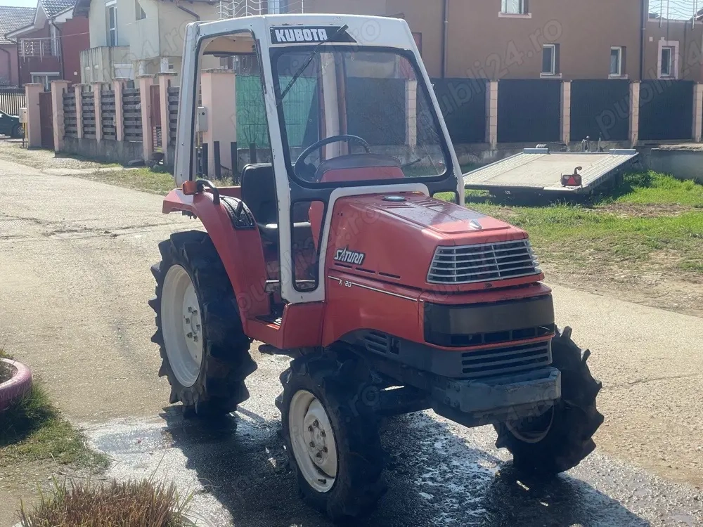 Tractor Kubota 4x4 