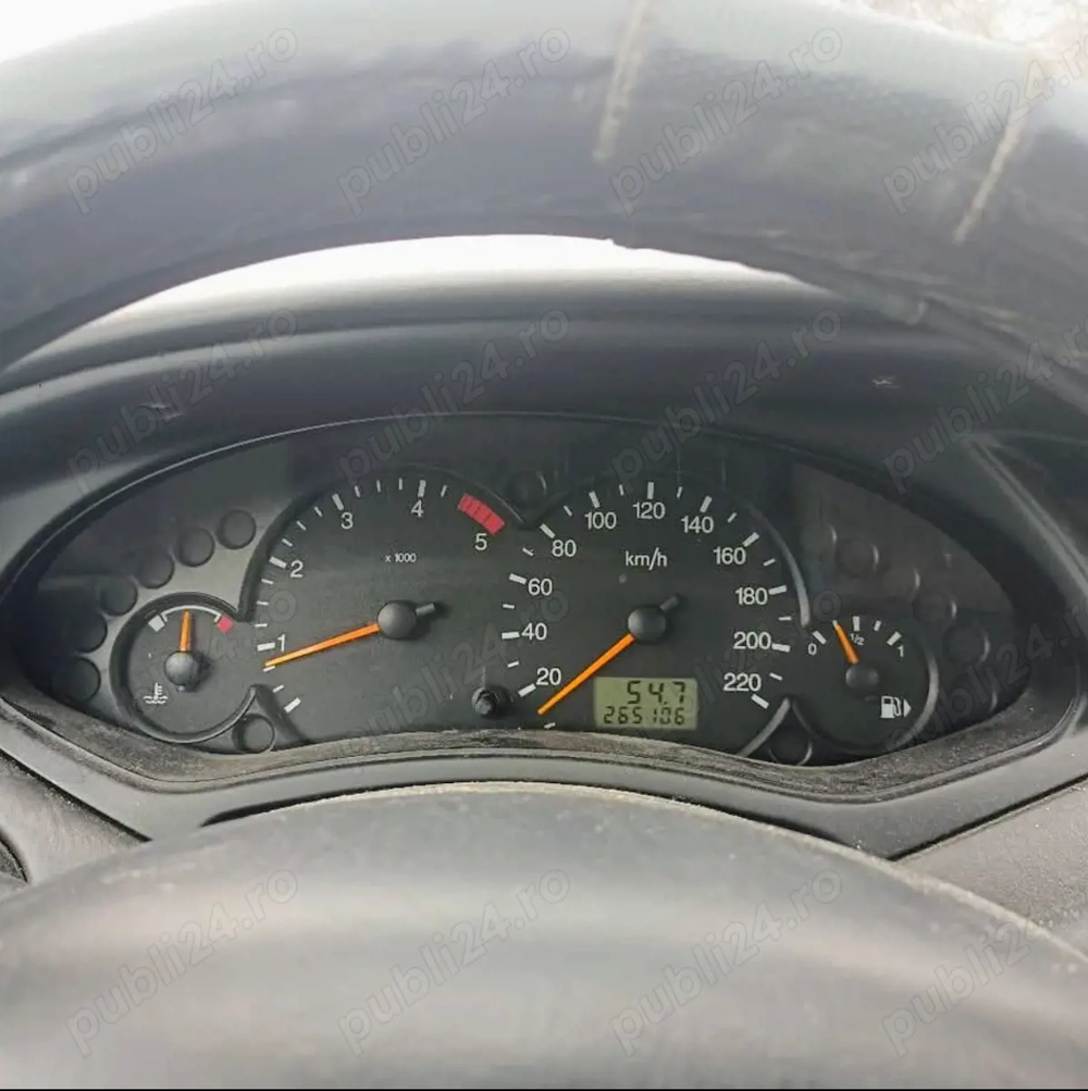 Vând Ford focus MK1 1.8 tdci 115 cp 