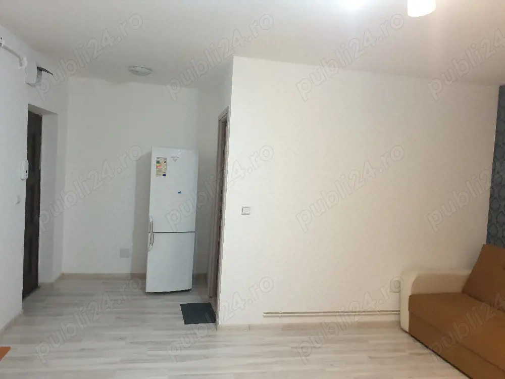 Proprietar vând garsoniera vizavi de Mall Promenada 