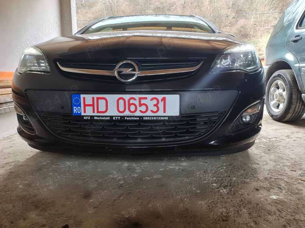 Opel Astra sports tourer ,2015