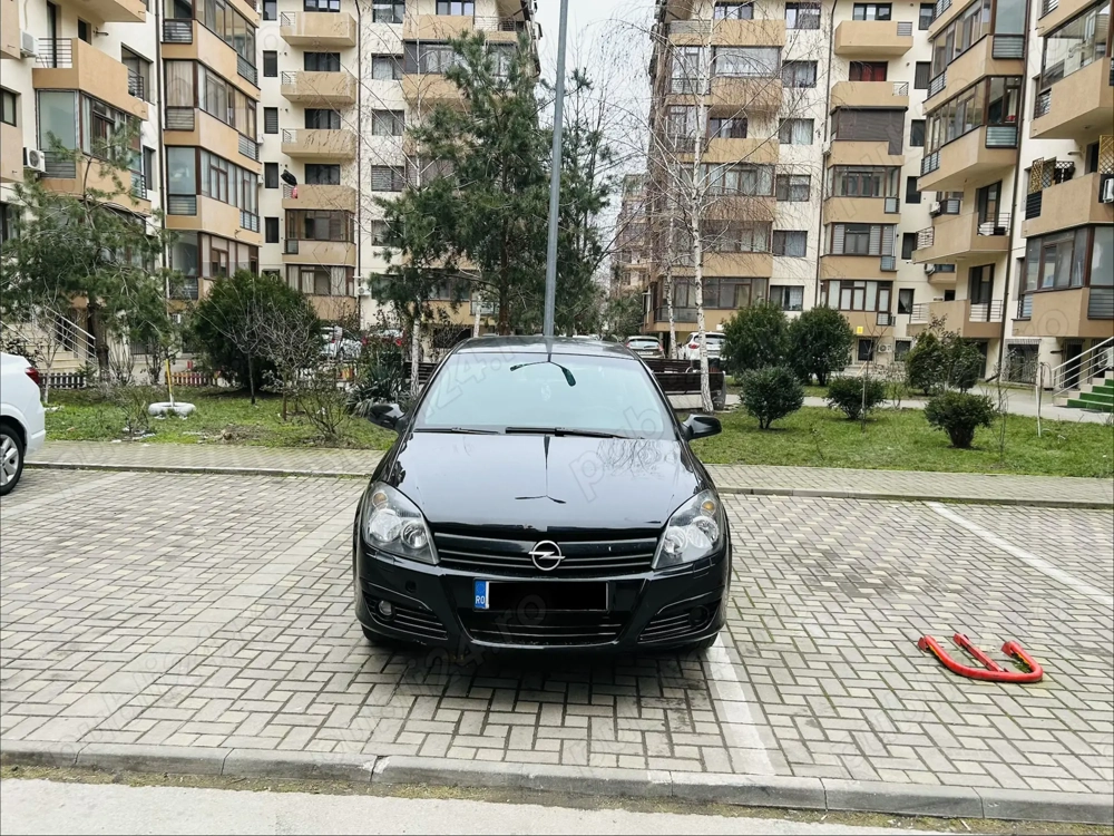 Opel astra h 1.7CDTI diesel unic proprietar arată și este impecabilă 