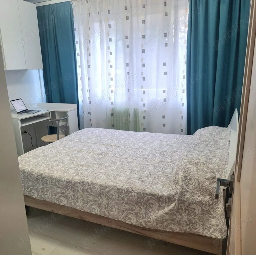 Inchiriez 2 camere, Eroii Revoluției, metrou