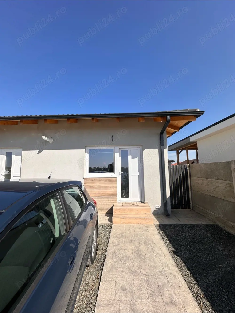 Proprietar vand casa SAD cu 2 camere in Mosnita Veche