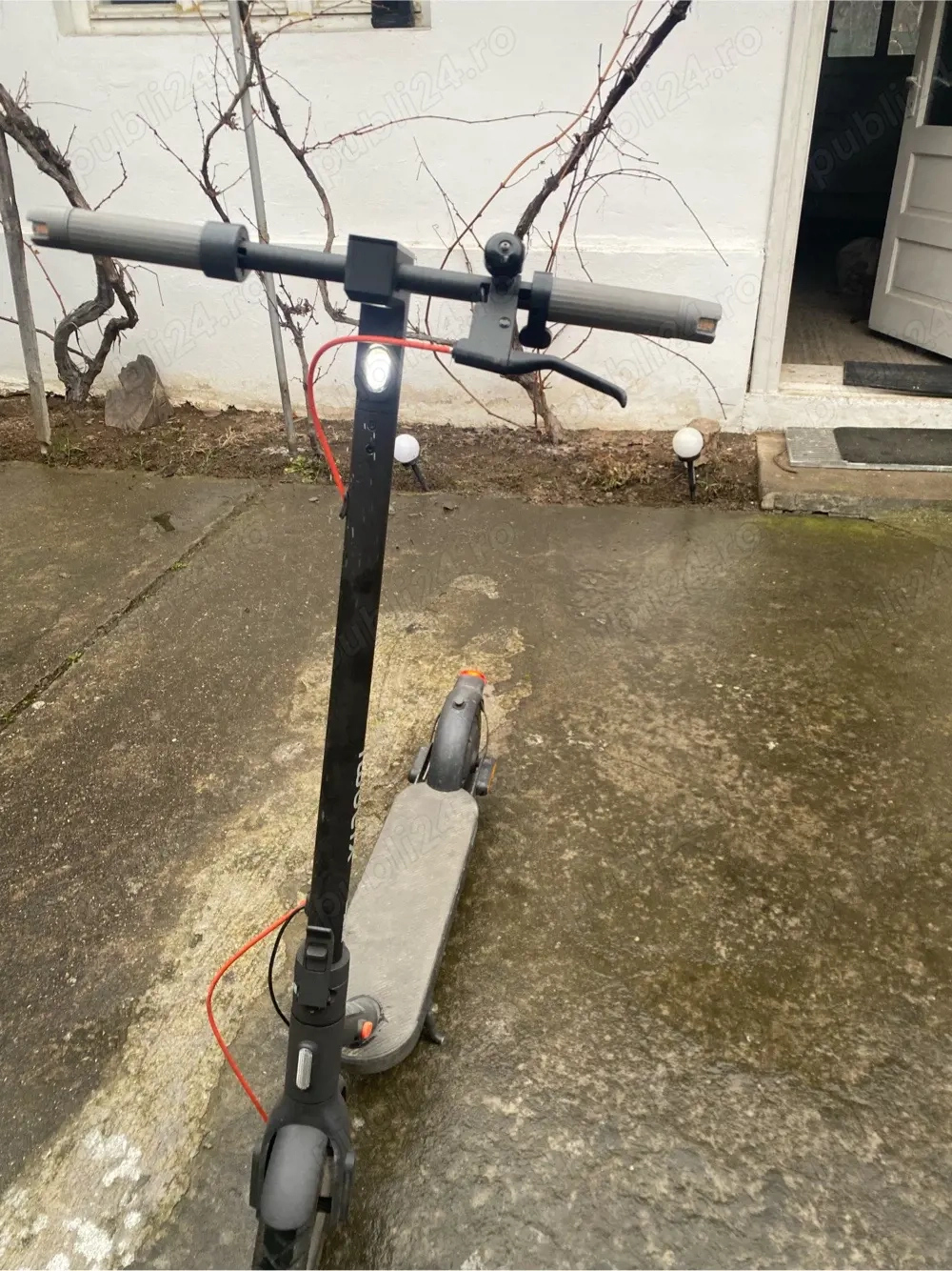 Trotineta electrica xiaomi 4 pro (generatia 2)- stare foarte buna 