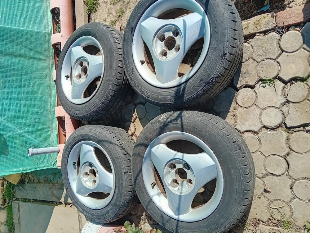 Vand set jante din aluminiu, de 14 inch, cu cauciucuri de vara