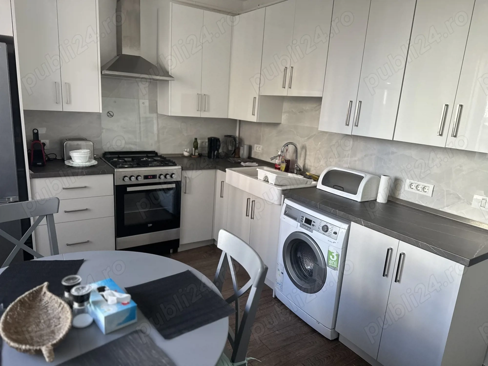 Proprietar închiriez apartament 3 camere   vilă   zona Ion ionescu