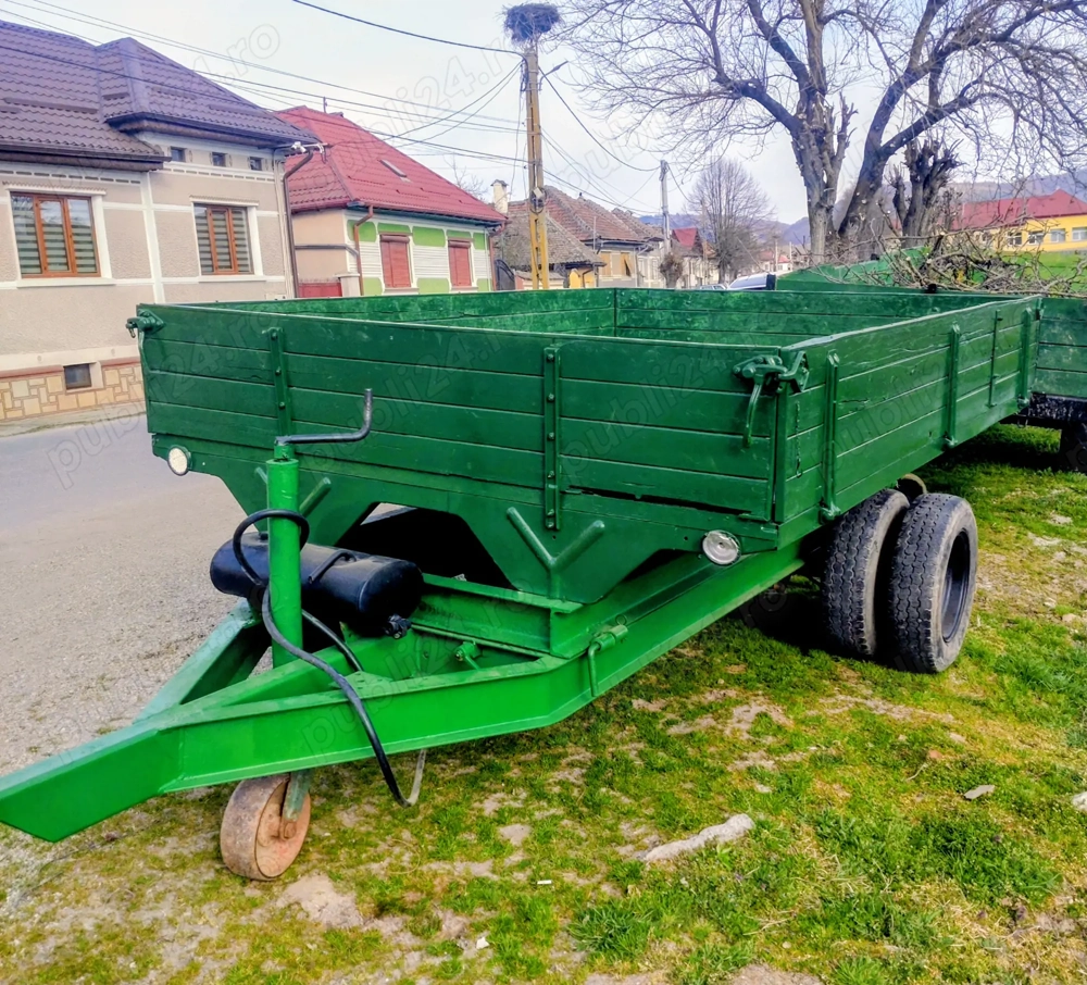 Remorca tractor basculabila 5t cu frane functionale si posibilitate montare cardan recent adusa
