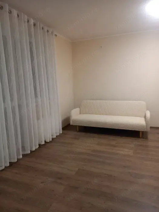 Garsoniera zona Oltenitei
