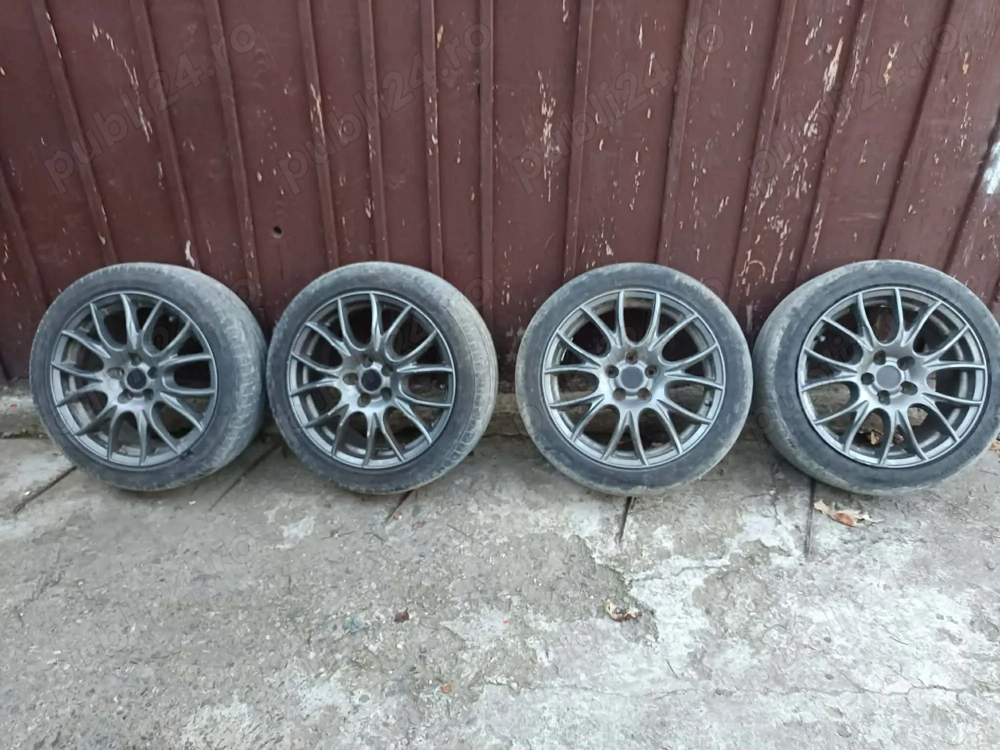 Jante aliaj de vânzare...225/45/17  Nr de telefon:0764112517  Pret negociabil